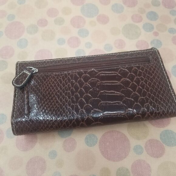 Faux Leather Wallet. BROWN. - Picture 9 of 13